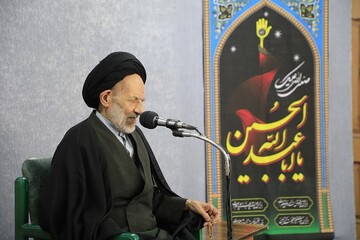 آیت‌الله عبادی: پیش‌بینی‌های امام (ره) درباره انقلاب و جنگ واقعیت یافت