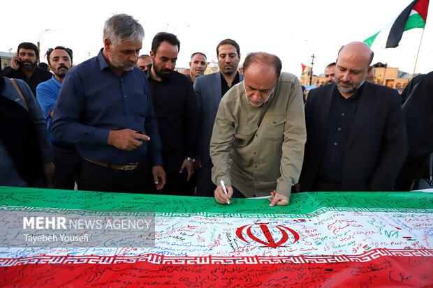 مردم دیار هگمتانه «پای کار ایران»؛ نمایش همدلی و اتحاد در همدان