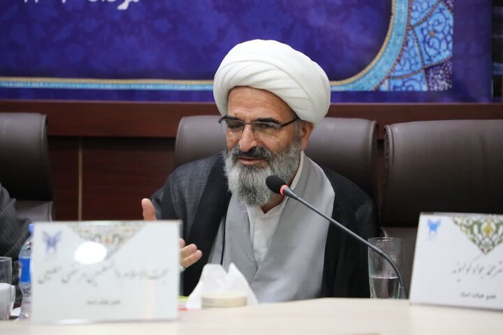 «تقوا» سلاح تشخیص حق از باطل در برابر انحرافات تاریخی