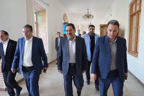 بازدید وزیر صمت از ۶ واحد صنعتی آذربایجان غربی