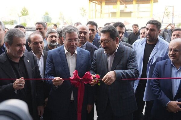 بازدید وزیر صمت از ۶ واحد صنعتی آذربایجان غربی