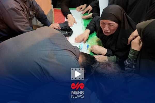 روایتی از لحظه حمله پهپادی رژیم اسراییل به آمبولانس هلال احمر روایتی از لحظه حمله پهپادی رژیم اسراییل به آمبولانس هلال احمر