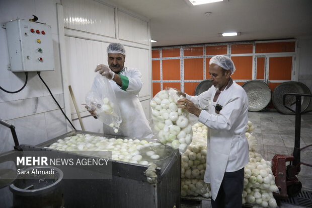 خدمت رسانی آستان قدس رضوی در مرز دوغارون