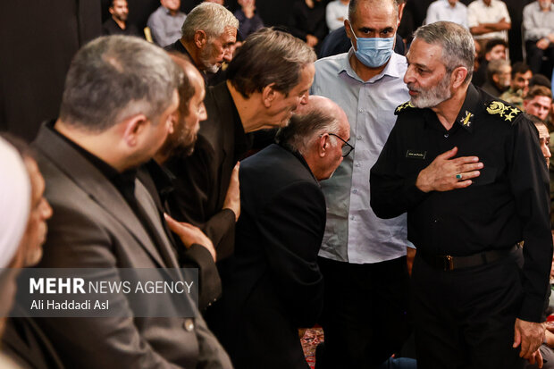 مراسم بزرگداشت چهلمین روز عروج آسمانی سردار سپهبد شهید محمد باقری