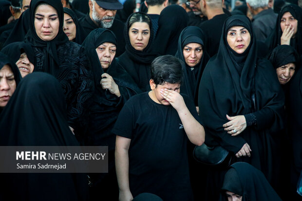 چهلمین روز قطعه ۴۲