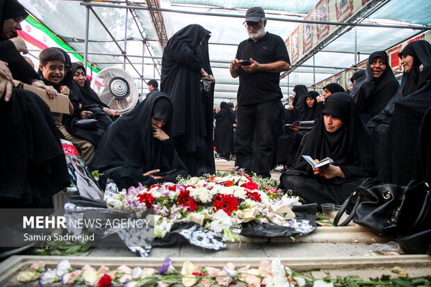چهلمین روز قطعه 42 16