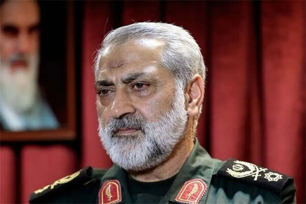 دشمن،جنگ،كشور،شكارچي،موشكي،مسير،ادامه،اسلامي،مسلح،نظامي،نيرو ...