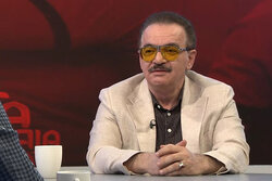 زنوزی:اگر نمی‌توانید وضعیت حاکم بر فوتبال را اصلاح کنید، کنار بروید