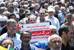 فریاد استکبار ستیزی مردم در خضرآباد طنین انداز شد