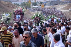 تشییع پیکر «حمید مرادی» در سنندج