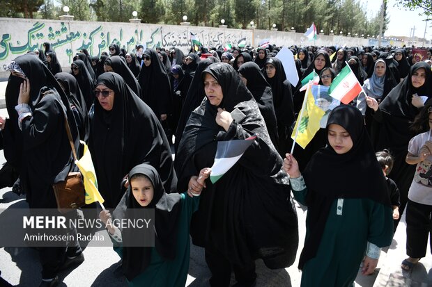 راهپیمایی جمعه های خشم و نصر در بیرجند