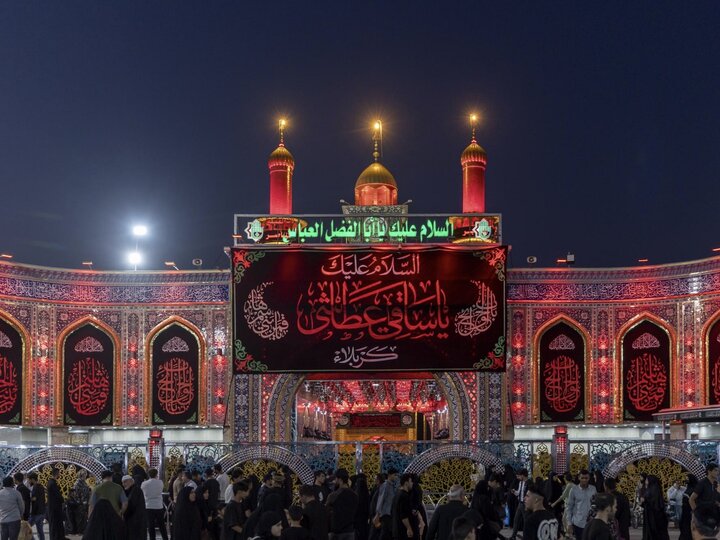 احیای آخرین شب جمعه ماه محرم در بینالحرمین