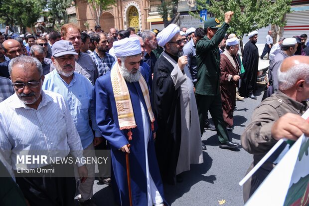 راهپیمایی «جمعه‌ خشم» در سنندج