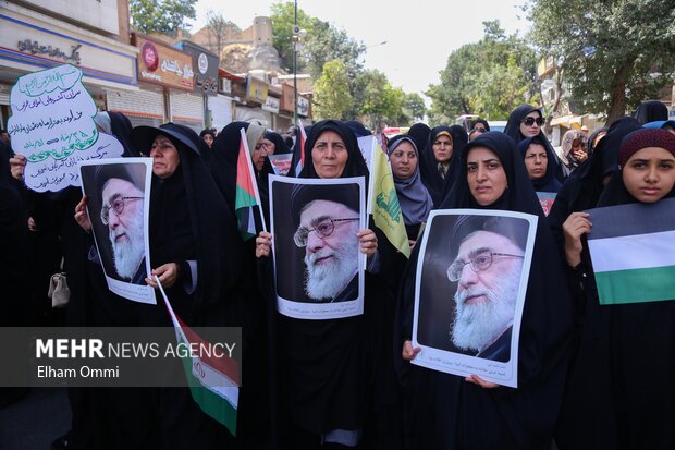 راهپیمایی «جمعه‌ خشم» در سنندج