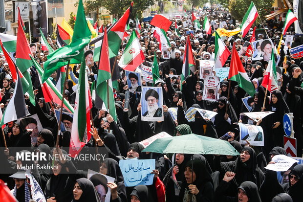 مسیر راهپیمایی مردم قم علیه اقدامات تروریستی اعلام شد مسیر راهپیمایی مردم قم علیه اقدامات تروریستی اعلام شد