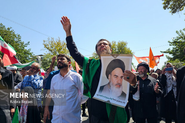 راهپیمایی «جمعه خشم و نصر» در مشهد