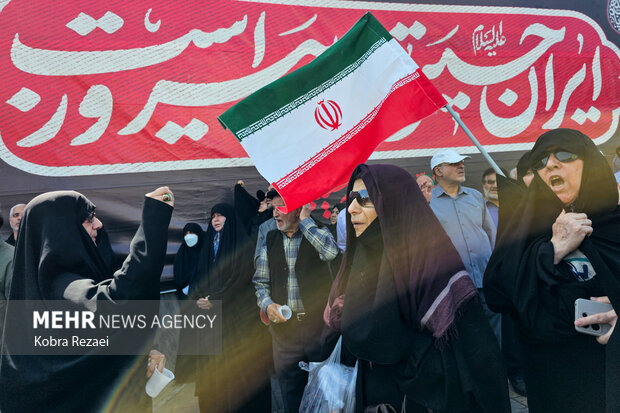 راهپیمایی «جمعه خشم و نصر» در مشهد