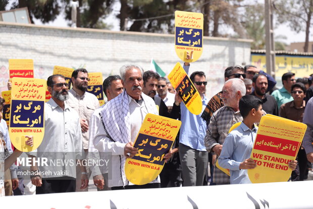 جلوه هایی از راهپیمایی جمعه خشم و نصر زاهدان