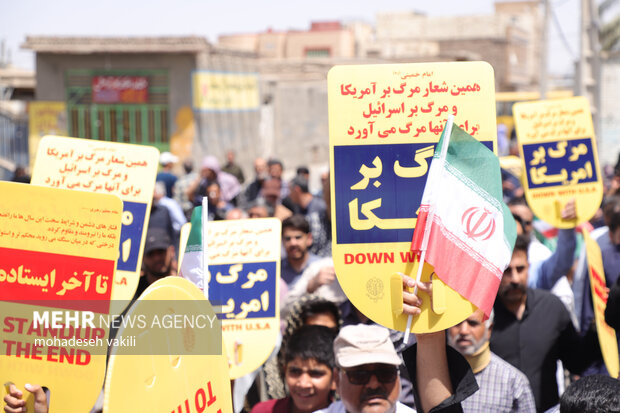 جلوه هایی از راهپیمایی جمعه خشم و نصر زاهدان