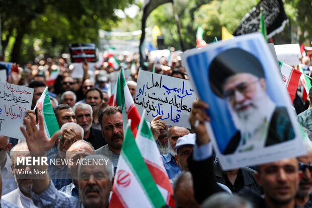 راهپیمایی «جمعه خشم و نصر» در تبریز