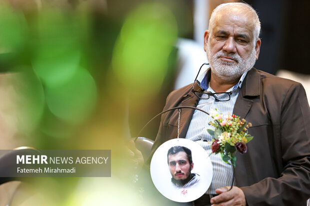 مراسم بزرگداشت اربعین مردان آسمانی