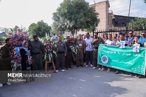 تشییع پیکر حمید مرادی در بهشت محمدی سنندج