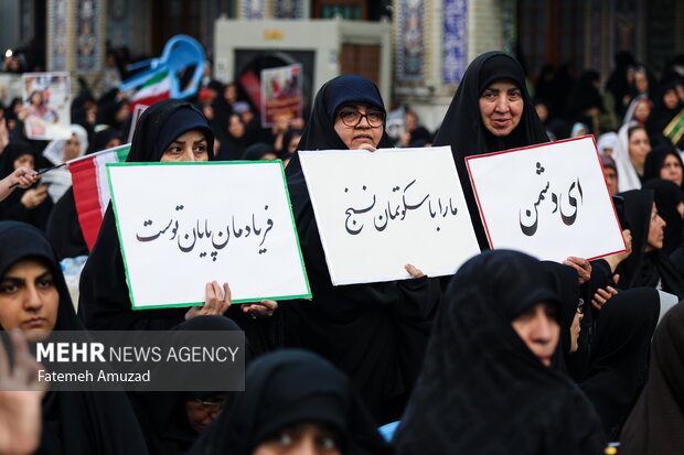 بزرگداشت چهلمین روز شهادت سرلشگر حاجی زاده در امامزاده حسن (ع)