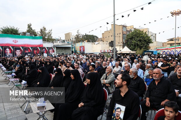 بزرگداشت چهلمین روز شهادت سرلشگر حاجی زاده در امامزاده حسن (ع)