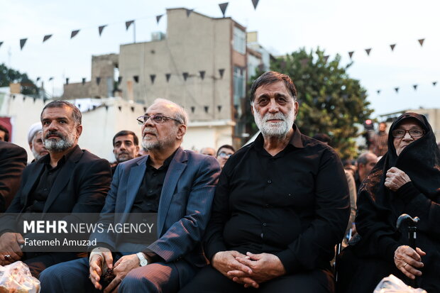 بزرگداشت چهلمین روز شهادت سرلشگر حاجی زاده در امامزاده حسن (ع)