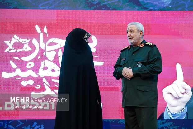 بزرگداشت چهلمین روز شهادت سرلشگر حاجی زاده در امامزاده حسن (ع)