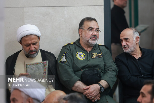 بزرگداشت چهلمین روز شهادت سردار سپهبد شهید حسین سلامی