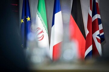 المانيا تدعي تقديم اقتراح جديد من الترويكا الأوروبية لإيران