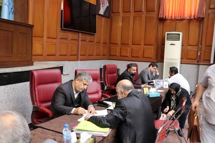 رسیدگی معاونان قضایی دادگستری تهران به مشکلات حقوقی 35 مراجعه‌کننده