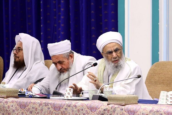 علماء أهل السنة في سيستان وبلوشستان: الحفاظ على الأمن والدفاع عن حماة الأمن واجب