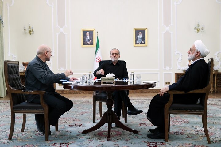 جلسه سران قوا به میزبانی پزشکیان برگزار شد