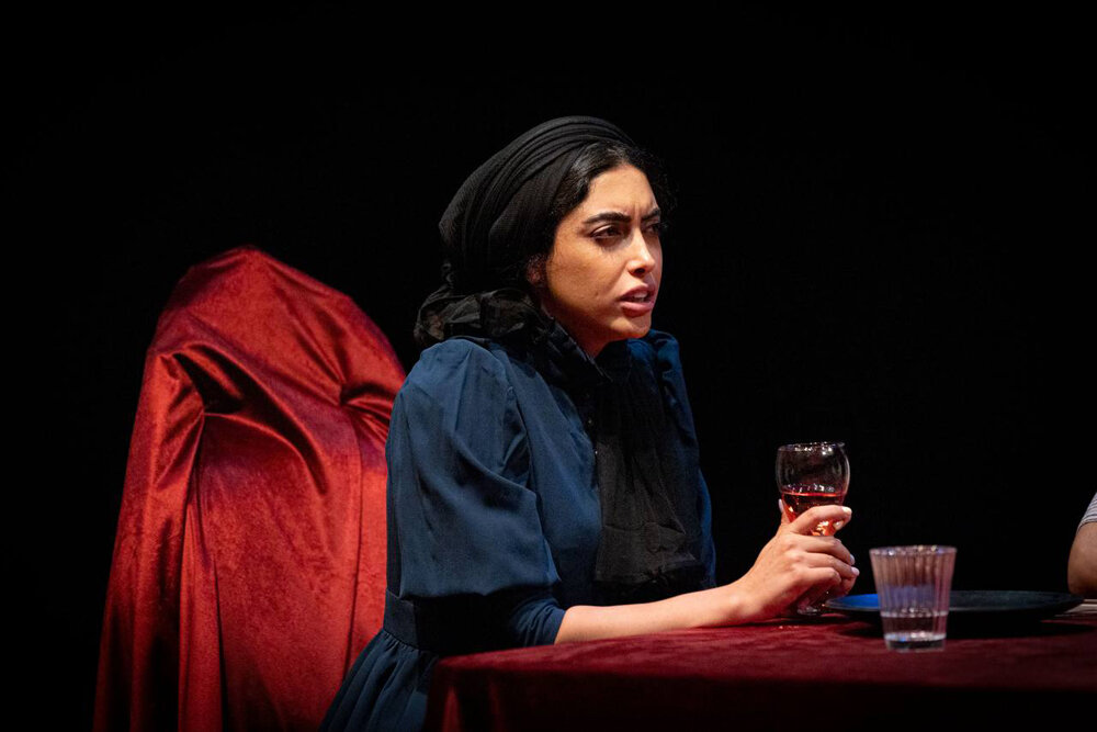 چالش یک ناشنوا در خانوادهای شنوا؛ «قبیلهها» روایت شنیده نشدن است