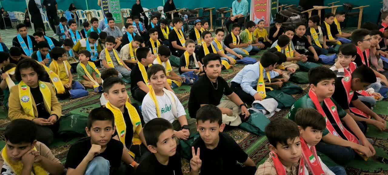 نماز جمعه؛ سنگر وحدت و تریبون مقابله با جنگ نرم دشمن