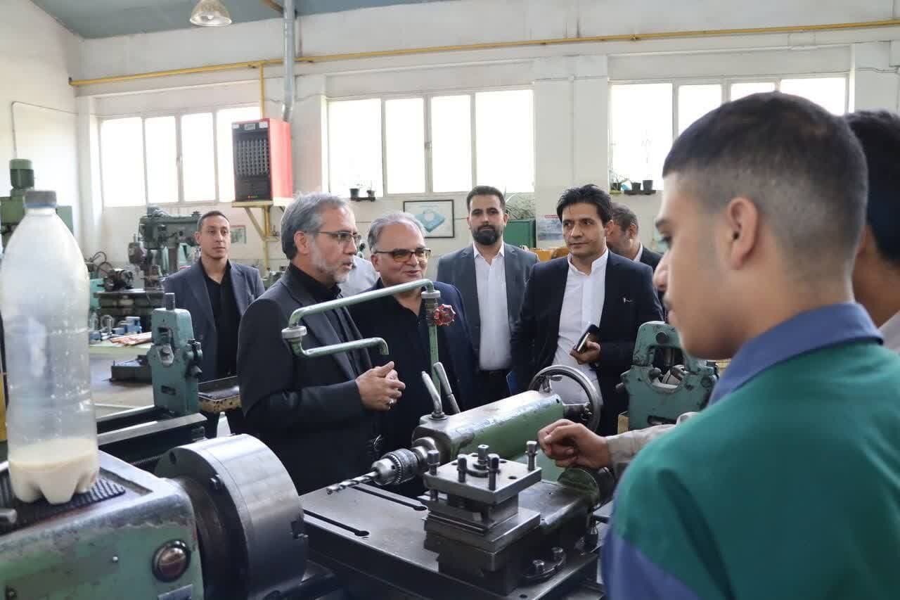 گفتمان مهارت ضروری است گفتمان مهارت ضروری است