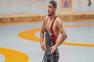 عموزاد در یک جدال ایرانی فینالیست شد