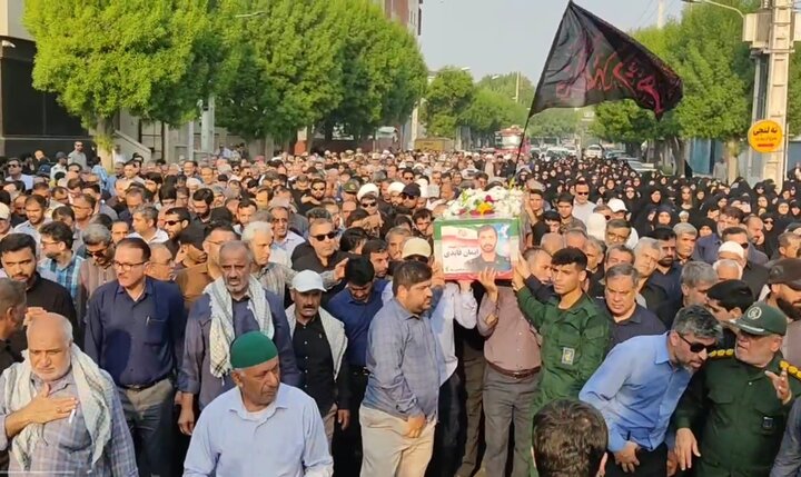 تشییع شهید مدافع وطن در بوشهر