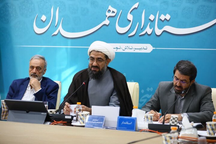 اجلاسیههای نماز باید سبب جذب نسل جدید شود