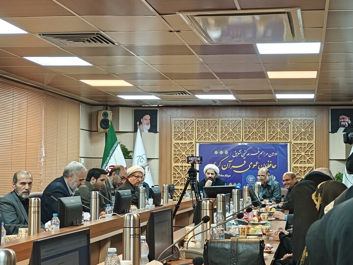 بر اساس برنامه هفتم توسعه، موظف به تربیت ۱۰ میلیون حافظ قرآن هستیم