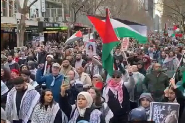 Melbourne'de Filistin'e destek gösterisi Melbourne'de Filistin'e destek gösterisi