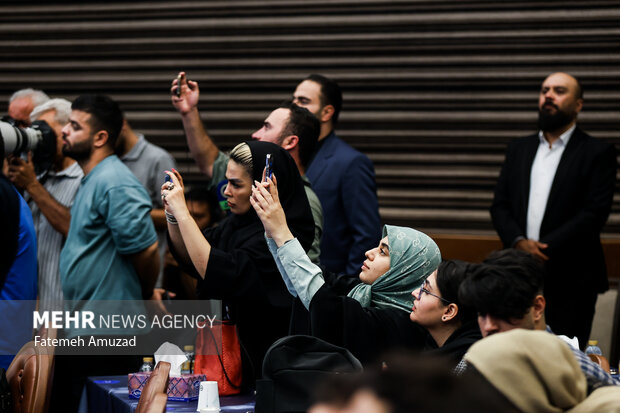 مراسم قرعه کشی مسابقات لیگ برتر فوتبال 22