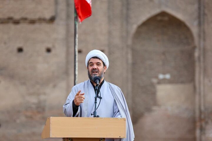 شهیدان نماد عظمت و برکت؛ یادشان حیاتبخش جامعه است