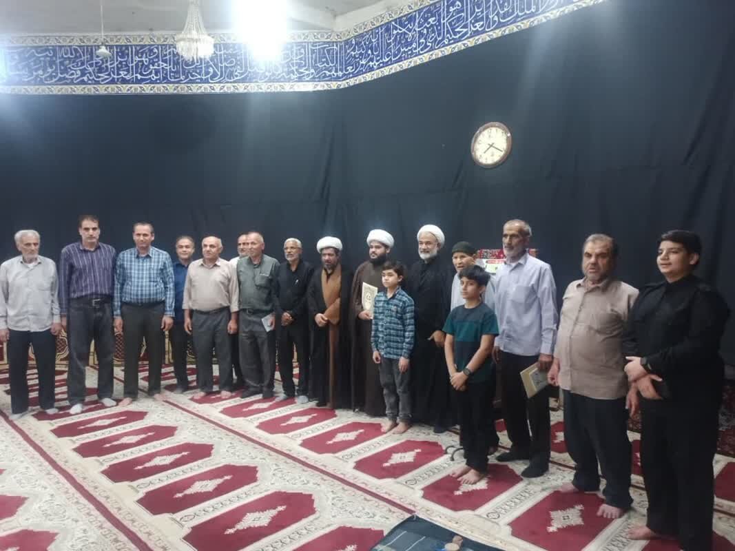 مساجد کانون فعالیتهای فرهنگی و تربیتی محلهها باشند