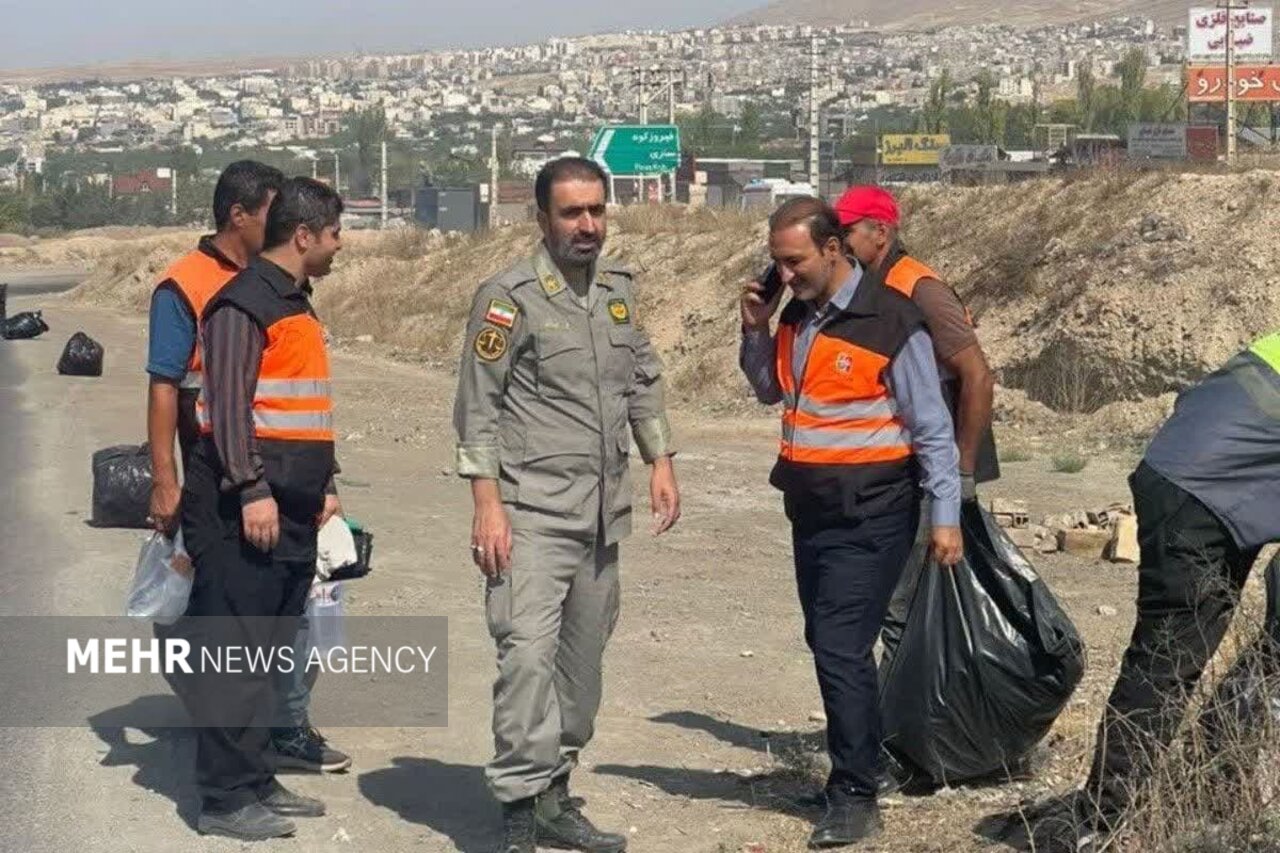 مدانلو: زبالههای حاشیه راههای جویبار تا ۱۰ آبان پاکسازی شود مدانلو: زبالههای حاشیه راههای جویبار تا ۱۰ آبان پاکسازی شود