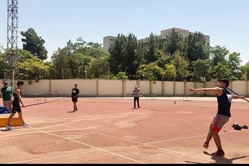 مسابقات دو و میدانی قهرمانی نوجوانان کشور در مشهد