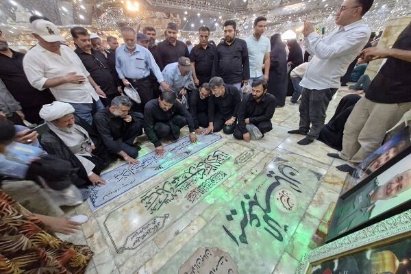 باید راه و منش شهدا را در رفتار و مسئولیت پذیریمان زنده کنیم باید راه و منش شهدا را در رفتار و مسئولیت پذیریمان زنده کنیم