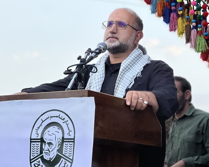 حاج قاسم سلیمانی خود را از عشایر می دانست